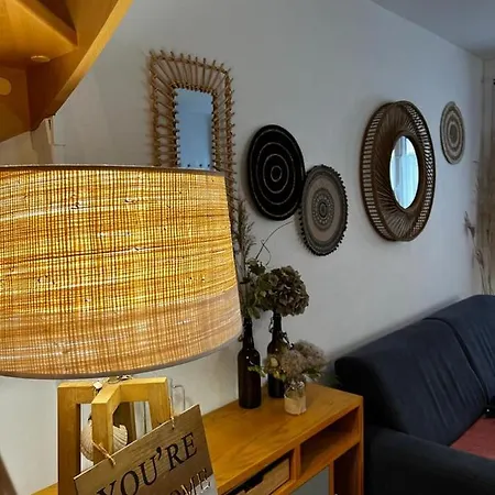 A 30 M Du Coeur De La Rue Des Bains Holiday home