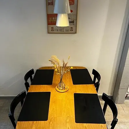 Holiday home A 30 M Du Coeur De La Rue Des Bains *