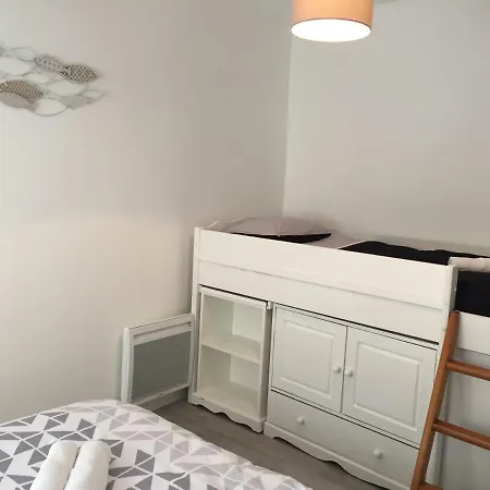 A 30 M Du Coeur De La Rue Des Bains Trouville-sur-Mer
